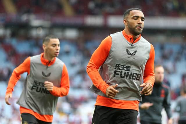 Callum Wilson of Newcastle United warms up prior to the Premier League match between Aston Villa and Newcastle United at Villa Park on August 21, 2021 in Birmingham, England.