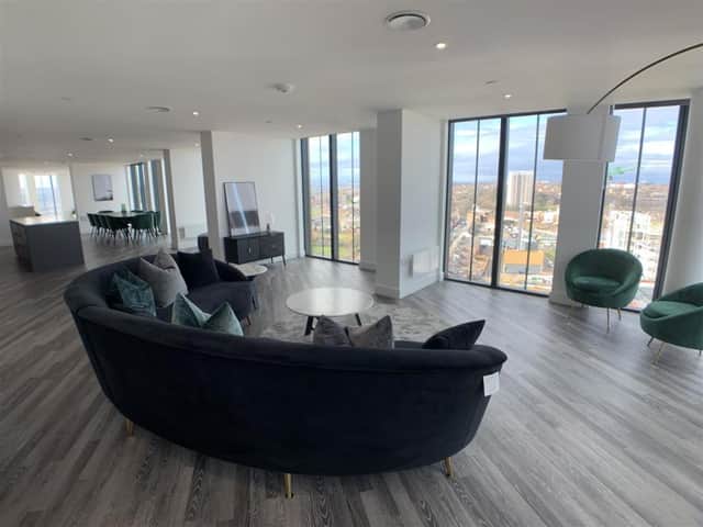 <p>The penthouse is for let (Image: Rightmove) </p>