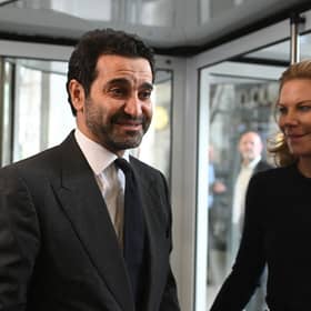 Newcastle United part-owners Amanda Staveley and Mehrdad Ghodoussi. (Photo by OLI SCARFF/AFP via Getty Images)