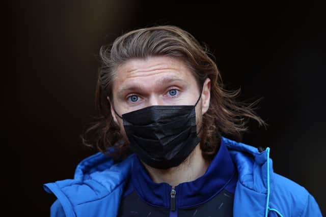Jeff Hendrick of Newcastle United is seen wearing a face mask as he arrives at the stadium prior to the Premier League match between Newcastle United and Manchester City at St. James Park on December 19, 2021 in Newcastle upon Tyne, England. 