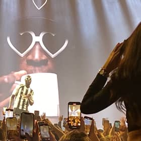 Stormzy poses in a Newcastle shirt (Image: Twitter @MichaelArma1997)
