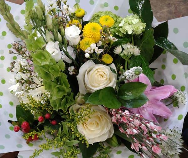 A bouquet from Boo-k (photo from Boo-k)