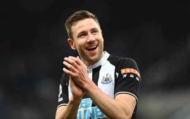 Newcastle United left-back Paul Dummett has signed a new contract on Tyneside. 