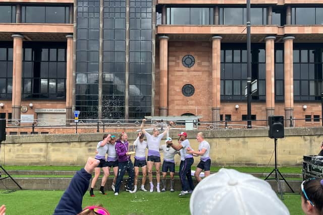 The Durham University Men’s 1st 8 celebrate