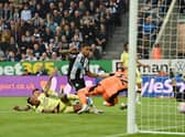 Newcastle gained 3 points against Arsenal but one of their star men lost a tooth (Image: Getty Images)