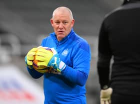 Newcastle United have confirmed goalkeeping coach Simon Smith is leaving the club.