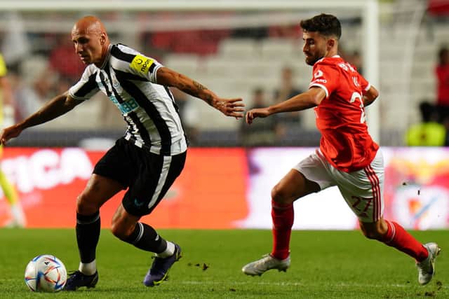 Newcastle United midfielder Jonjo Shelvey. (Photo by Gualter Fatia/Getty Images)