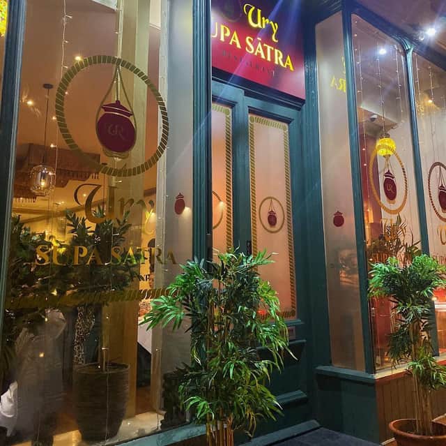 Ury Supasatra 