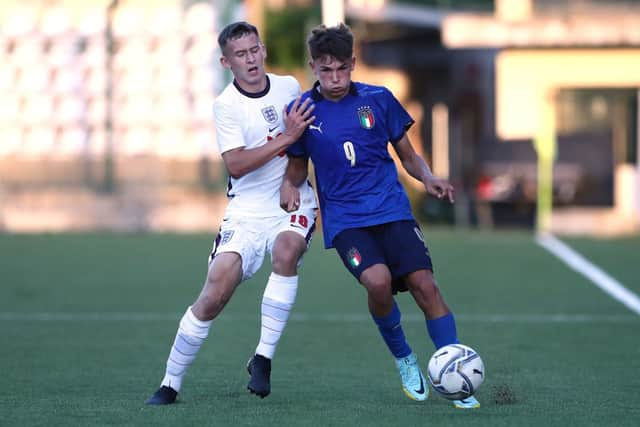 Young Sunderland midfielder Chris Rigg is wanted by Newcastle United. (Photo by Marco Luzzani/Getty Images)