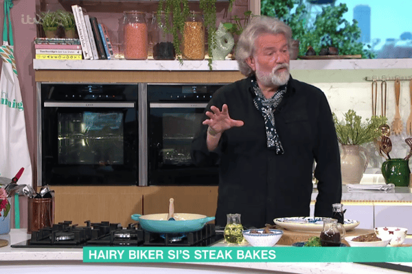 Si King cooking on This Morning (Image: ITV)