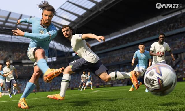 Amazon Prime subscribers can get free packs on FIFA 23 every month.