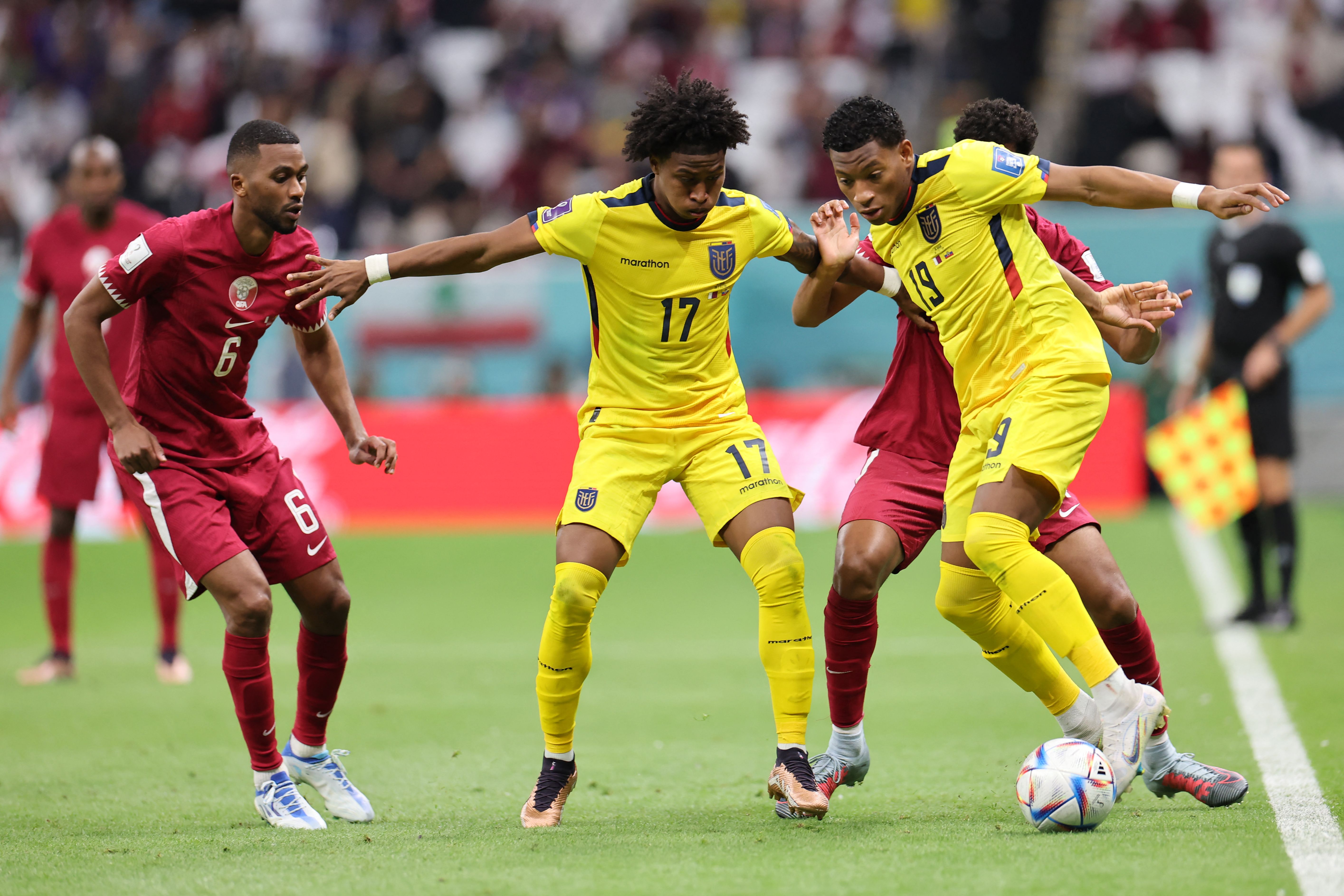 Newcastle United and Leeds United eye World Cup star that rejected Manchester City