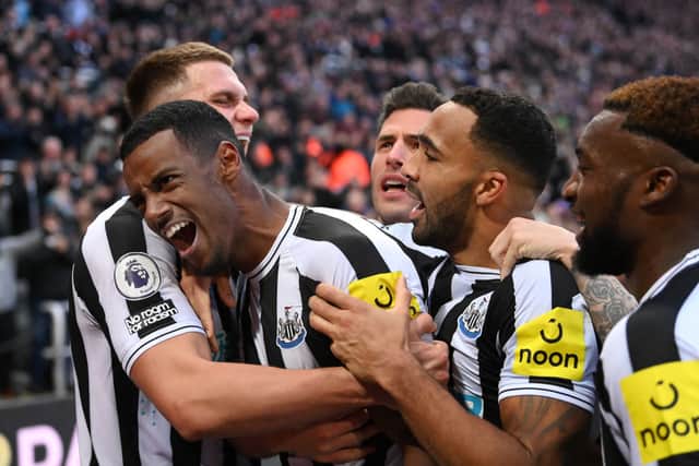 ewcastle United striker Alexander Isak celebrates with team mates after scoring the winning goal during the Premier League match between Newcastle United and Fulham FC at St. James Park on January 15, 2023 in Newcastle upon Tyne, England. (Photo by Stu Forster/Getty Images)