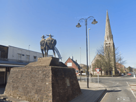 The statue of two Vikings in Jarrow (Image: Google Streetview)