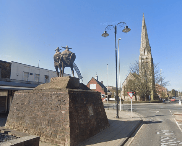The statue of two Vikings in Jarrow (Image: Google Streetview)