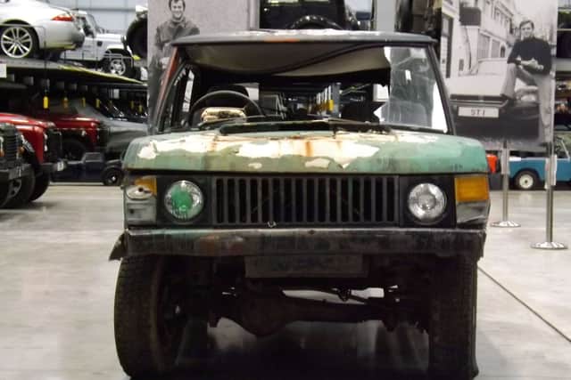 Auctioneers have confirmed a 1980s Range Rover believed to have been owned by Bob Marley will go under the hammer next month