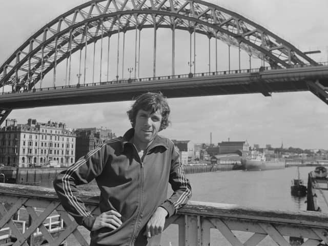 Brendan Foster pictured in front of the Tyne Bridge in 1975.