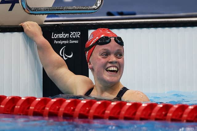 Paralympian Ellie Simmonds wins gold in 400m freestyle in 2012