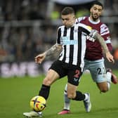 Newcastle United right-back Kieran Trippier (left) and West Ham attacking midfielder Said Benrahma (right)  (Photo by OLI SCARFF/AFP via Getty Images)