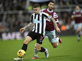 Newcastle United right-back Kieran Trippier (left) and West Ham attacking midfielder Said Benrahma (right)  (Photo by OLI SCARFF/AFP via Getty Images)