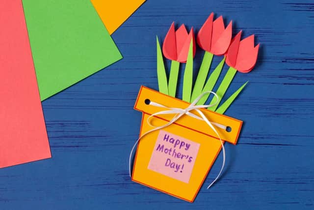 Make a homemafde gift for Mother's Day (photo: adobe)