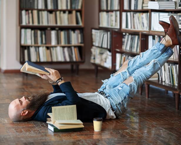 Reading is good for the mind (photo: adobe.com)