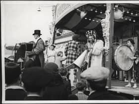 Performers of all descriptions came to the Hoppings to entertain the people of Newcastle, 1940’s