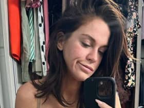Vicky Pattison has shared a series of makeup-free and unfiltered photos with her fans. (Picture: Instagram/@vickypattison)