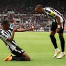 Newcastle United duo Alexander Isak (left) and Joe Willock (right).  (Photo by Clive Brunskill/Getty Images)
