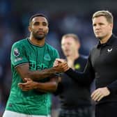 Callum Wilson of Newcastle United shakes hands with Eddie Howe, Manager of Newcastle United, following the team's loss during the Premier League match between Brighton & Hove Albion and Newcastle United at American Express Community Stadium on September 02, 2023 in Brighton, England. (Photo by Steve Bardens/Getty Images)