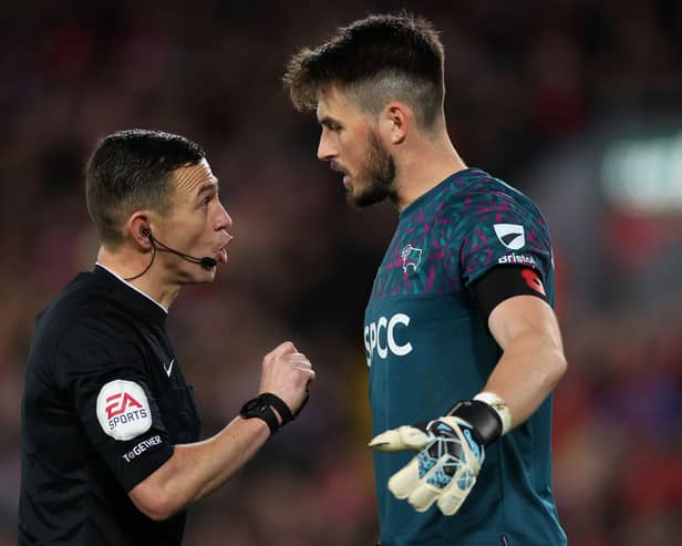Referee Tony Harrington. (Photo by Nathan Stirk/Getty Images)