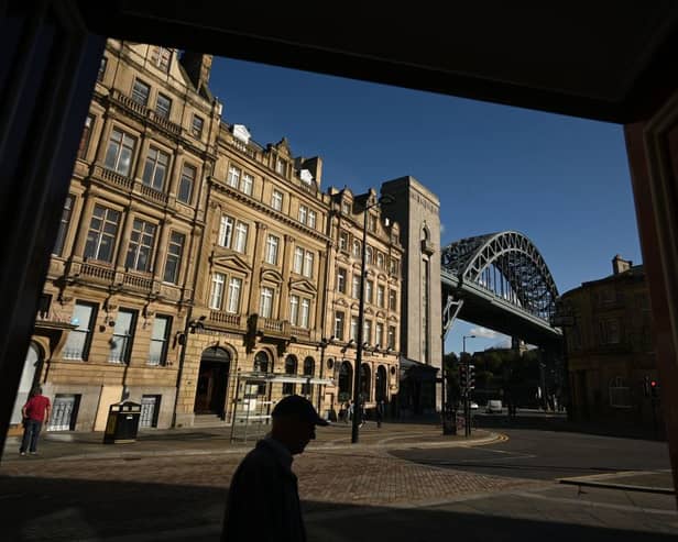 The Met Office is predicting warm weather this weekend. 