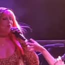 Samantha Stone performing with Shania Twain
