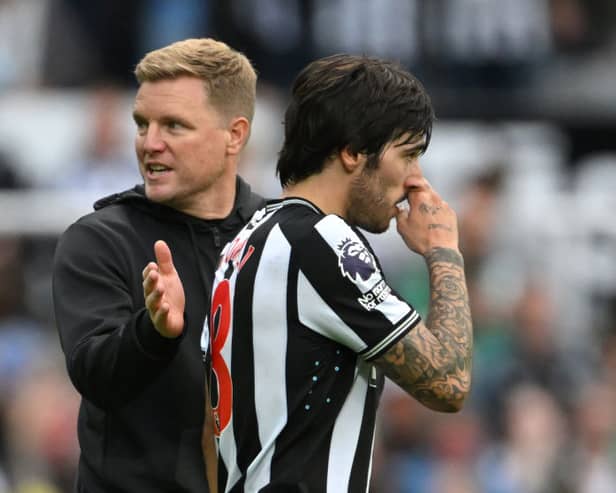 Sandro Tonali and Eddie Howe, Manager of Newcastle United, react after the team's victory in the Premier League match between Newcastle United and Aston Villa.(Photo by Stu Forster/Getty Images)