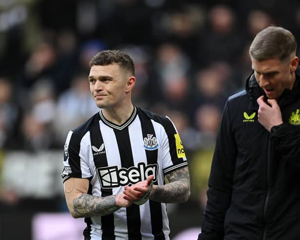 Kieran Trippier of Newcastle United applauds the fans as he leaves the field after picking up a injury after receiving medical treatment during the Premier League match between Newcastle United and Wolverhampton Wanderers at St. James Park on March 02, 2024 in Newcastle upon Tyne, England. (Photo by Stu Forster/Getty Images)