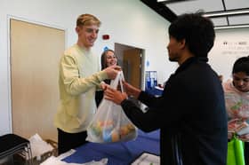 Anthony Gordon visits Newcastle United Foundation Foodbank