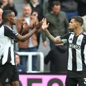 Alexander Isak of Newcastle United celebrates scoring his team's second goal with teammate Bruno Guimaraes during the Premier League match between Newcastle United FC and Tottenham Hotspur FC at St James' Park on September 01, 2024 in Newcastle upon Tyne, England. (Photo by Matt McNulty/Getty Images)
