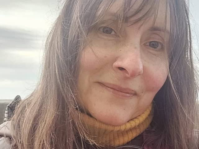 Mum Lisa Brown who earns £800-a-month from Vinted.