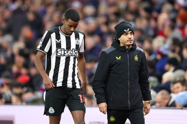 Newcastle United striker Alexander Isak (left)