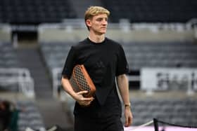 Anthony Gordon of Newcastle United arrives at the stadium prior to the Carabao Cup Fourth Round match between Newcastle United and Chelsea at St James' Park on October 30, 2024 in Newcastle upon Tyne, England. (Photo by Ed Sykes/Getty Images)