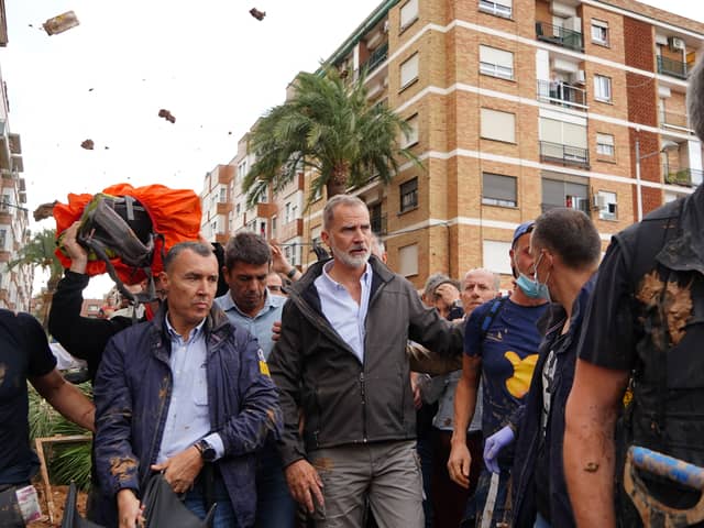 The King and Queen of Spain were pelted with mud while visiting the flood-hit town Valencia. (Photo: AFP via Getty Images)