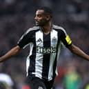 Alexander Isak of Newcastle United celebrates scoring his team's first goal during the Premier League match between Newcastle United FC and Wolverhampton Wanderers FC at St James' Park on January 15, 2025 in Newcastle upon Tyne, England. (Photo by Naomi Baker/Getty Images)