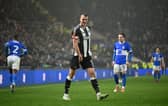 Dan Burn of Newcastle United reacts, while holding his leg during the Emirates FA Cup Fourth Round match between Birmingham City and Newcastle United at St Andrewâs at Knighthead Park on February 08, 2025 in Birmingham, England. (Photo by Michael Regan/Getty Images)