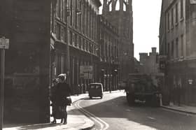 A view of the Groat Market in 1963.
There is a pub on the right-hand side with a lorry containing beer barrels parked outside. Can anyone recognise it?