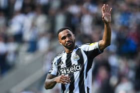 Newcastle United's English striker #09 Callum Wilson waves to supporters at the end of the English Premier League football match between Newcastle United and Everton at St James' Park in Newcastle-upon-Tyne, north east England on May 25, 2025. Everton wins 1 - 0 against Newcastle United. (Photo by ANDY BUCHANAN / AFP)    