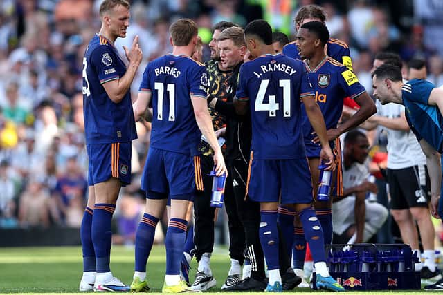Eddie Howe, Manager of Newcastle United, interacts with his players during the Premier League match between Fulham and Newcastle United at Craven Cottage on May 24, 2026 in London, England. (Photo by Peter Nicholls/Getty Images)