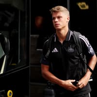 The official reason why Sean Steur was left on Newcastle United's bench v Aston Villa