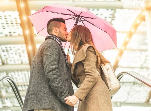 UK Cities Spending the Most on Valentine’s Day  (DisobeyArt - stock.adobe.com)