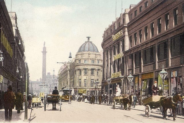 Traffic on Grainger Street heading up to Grey's Monument in 1904.  (Photo by Hulton Archive/Getty Images)