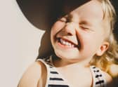 Top tips to keep your child cool in hot weather (photo: adobe)